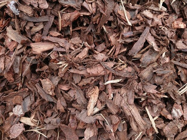 Dennenschors 10/40mm - 2m&sup3; (Tijdelijk geleverd in zakken van 60 liter) 